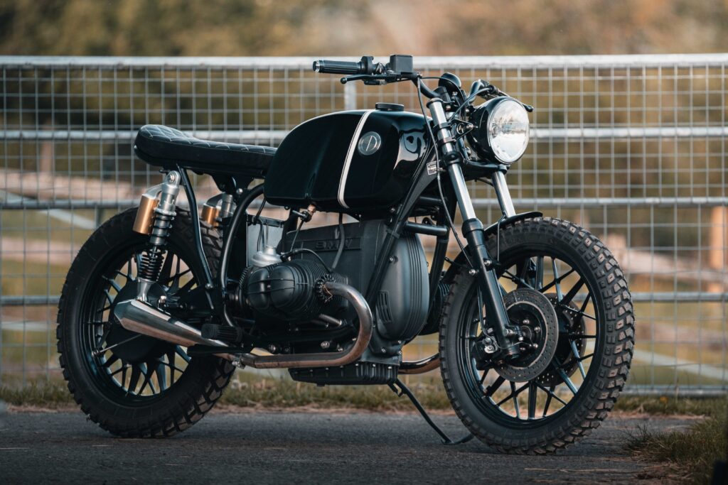 BMW R100