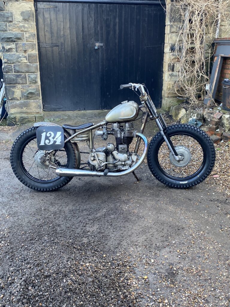 Royal Enfield Bullet 500