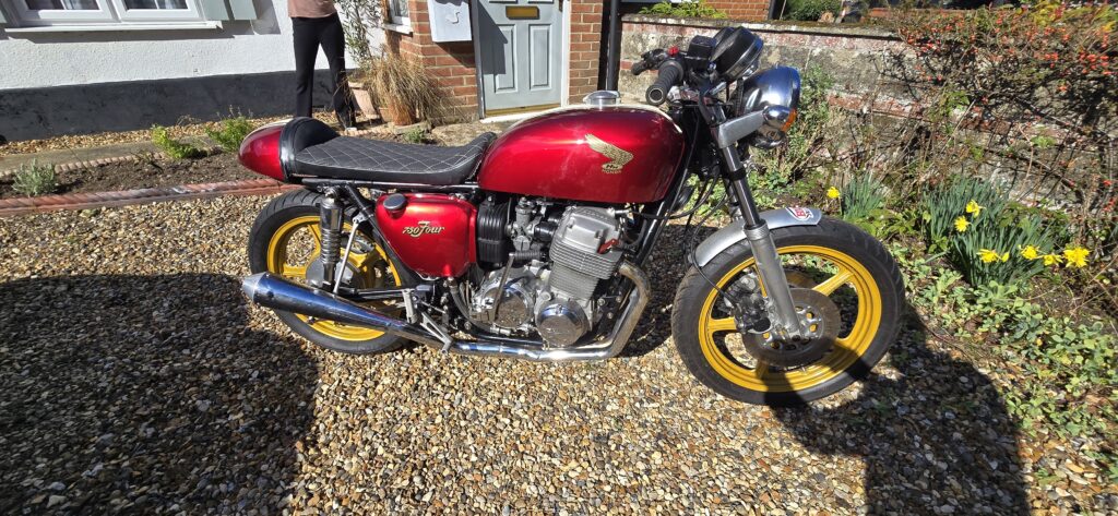 Honda CB750 K6 UK bike 1976 ulez