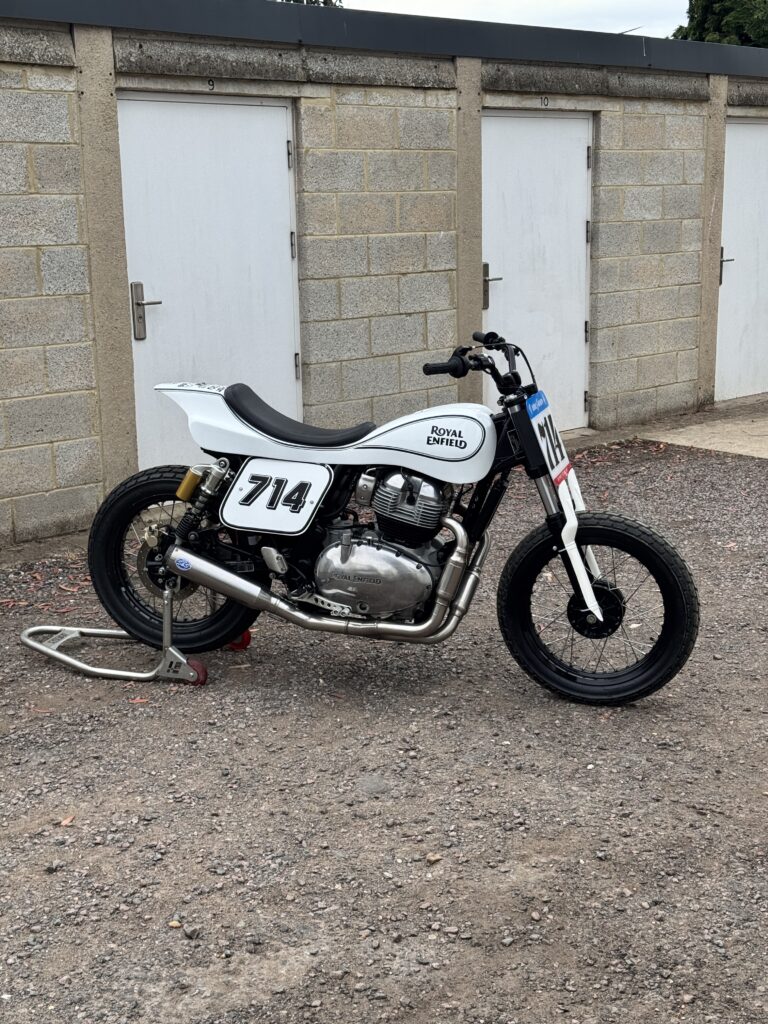 Hawkeye 865 Hooligan