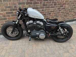 Harley Davidson 48 custom photo 4