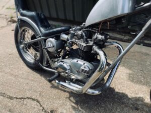“The Bar Hopper” -Triumph T120 Ch photo 4