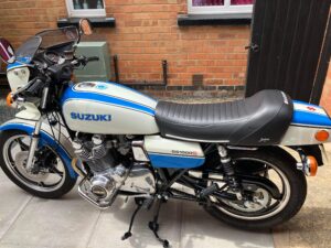 Suzuki GS1000S photo 5
