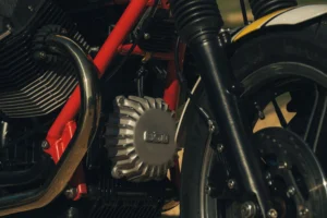 Moto Guzzi 850 T5 custom photo 4